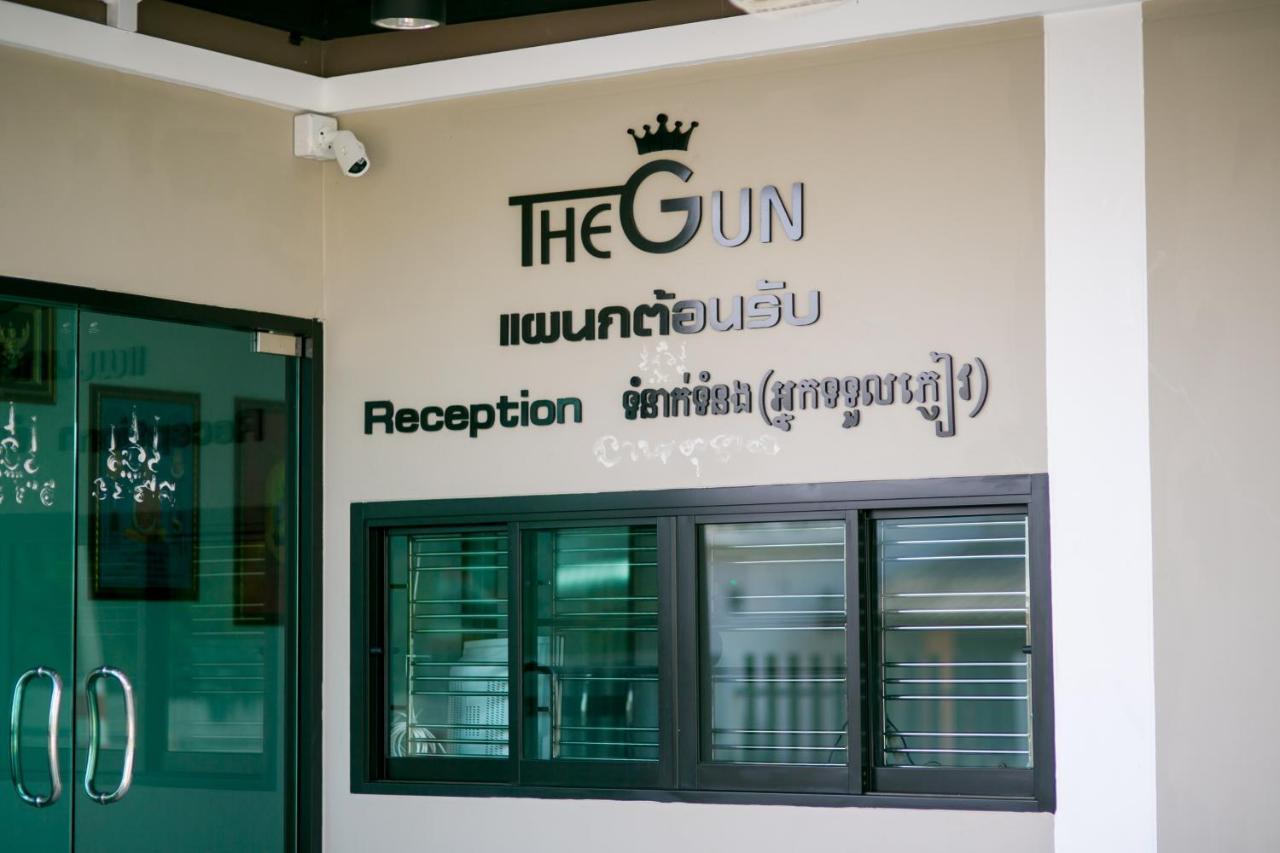 The Gun Hotel Surin Exterior foto